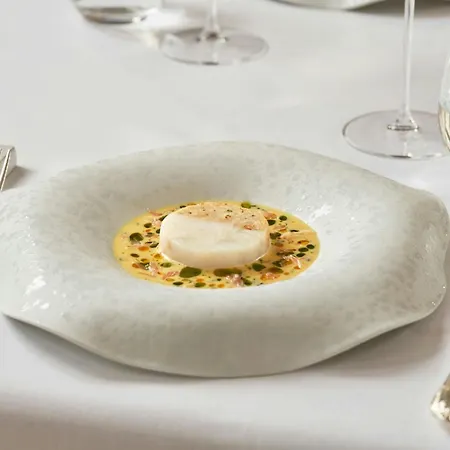 Szálloda King George, A Luxury Collection Hotel, 5*