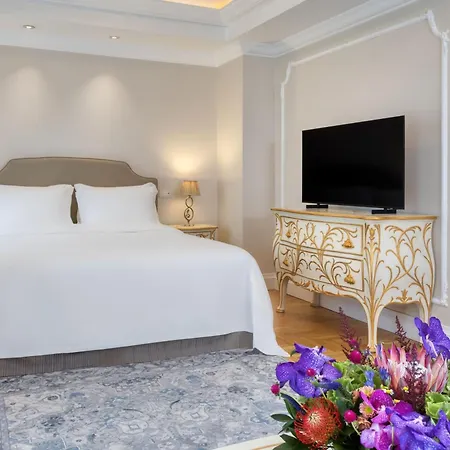 King George, A Luxury Collection Hotel, Hotel